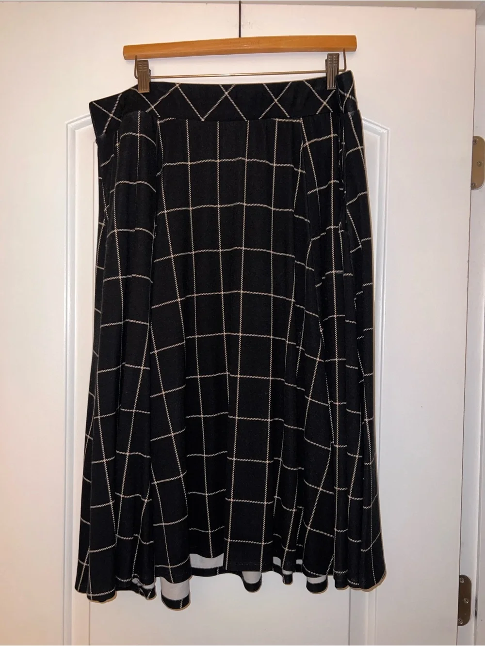 torrid Black Windowpane Circle Skirt - Picture 1 of 2